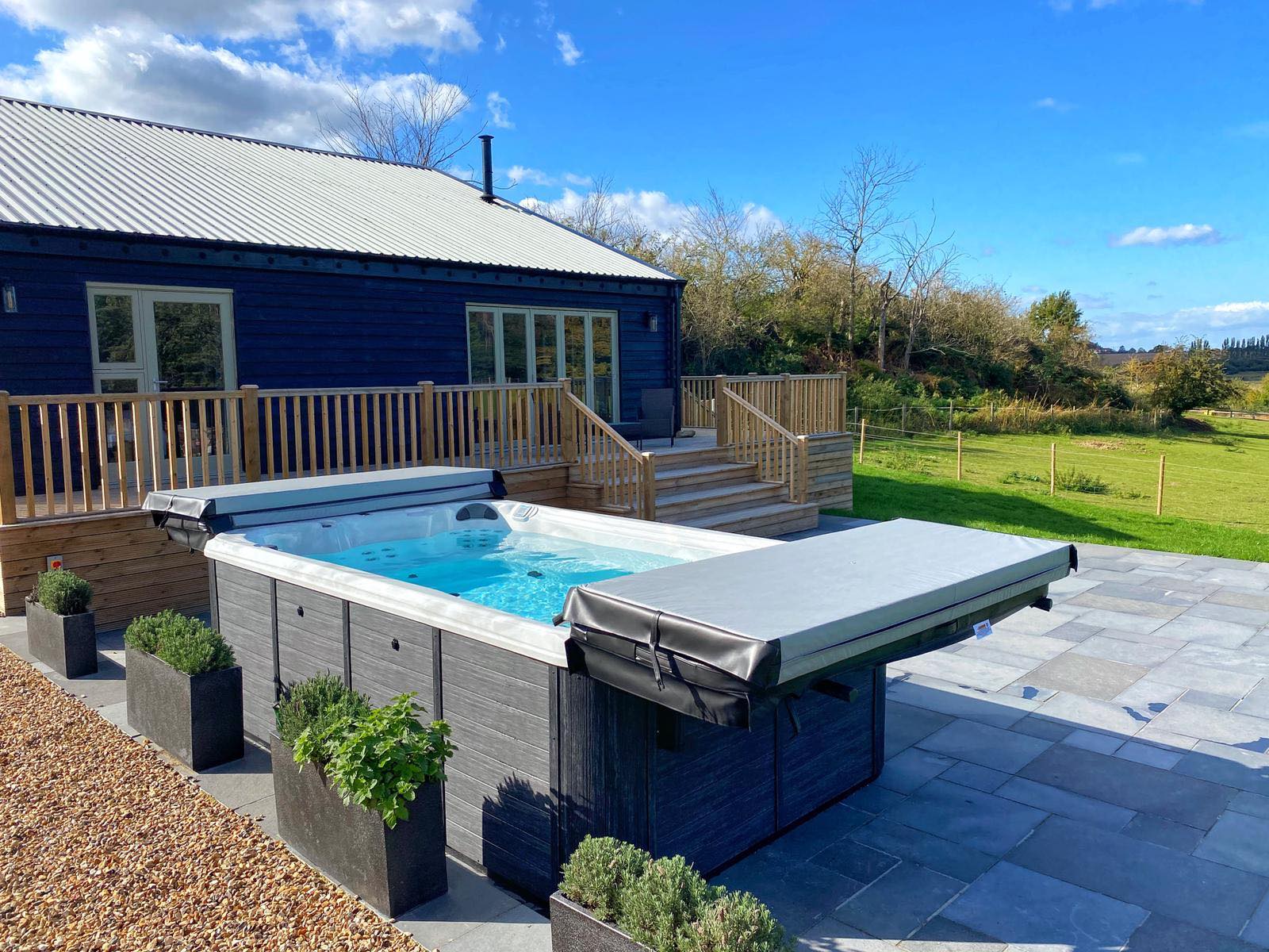 Goodwins Hot Tubs: TidalFit